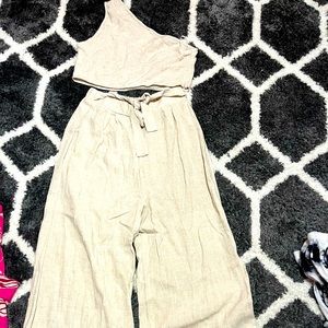 Crop linen set for tall women